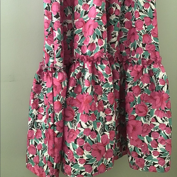 SHEIN dress - Picture 5 of 8